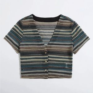 Unity V-neck Button Placket Striped Top